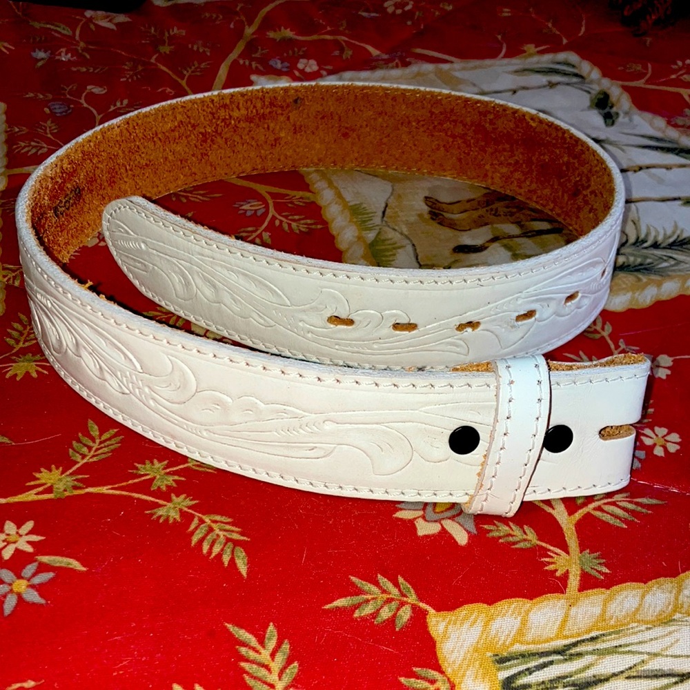 NWOT Chambers western belt